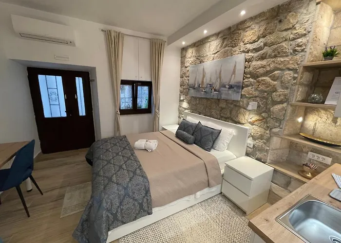 Placeta Apartments