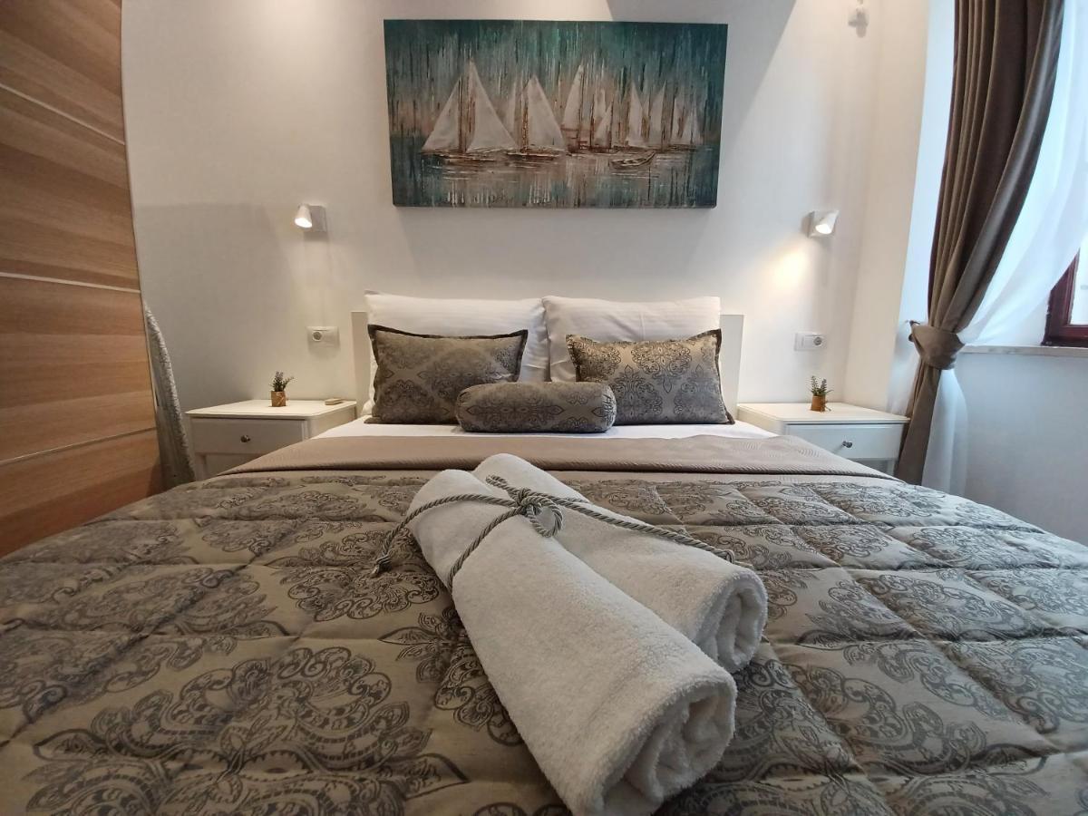 Placeta & Apartman *